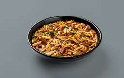 Fattah with oil, pine nuts, and local ghee 
