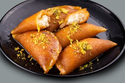 Qatayef cheese